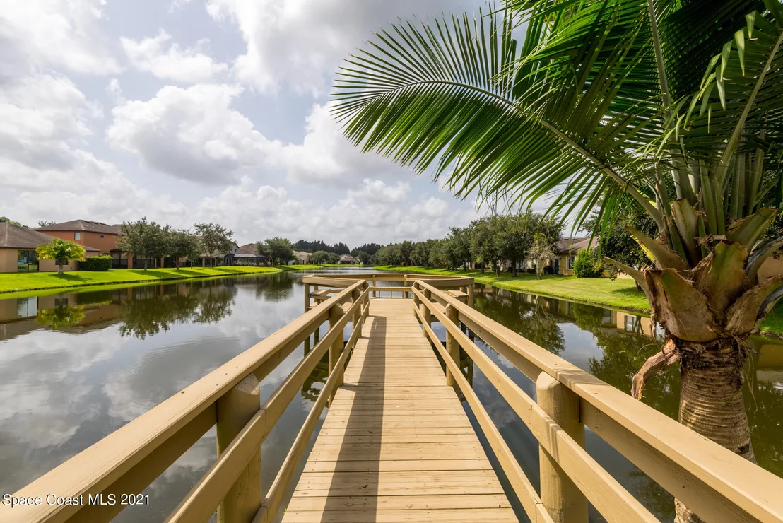 Photo of 245 Dryden Circle