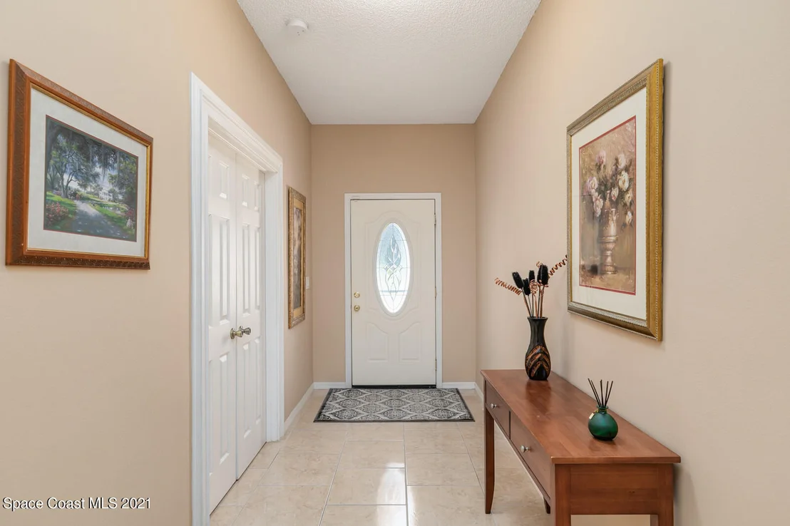 Photo of 8595 Eola Court