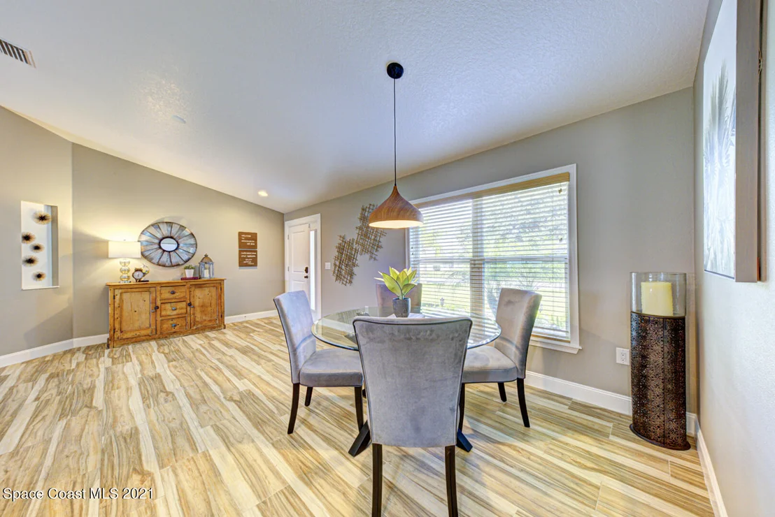 Photo of 925 Yorktowne Drive