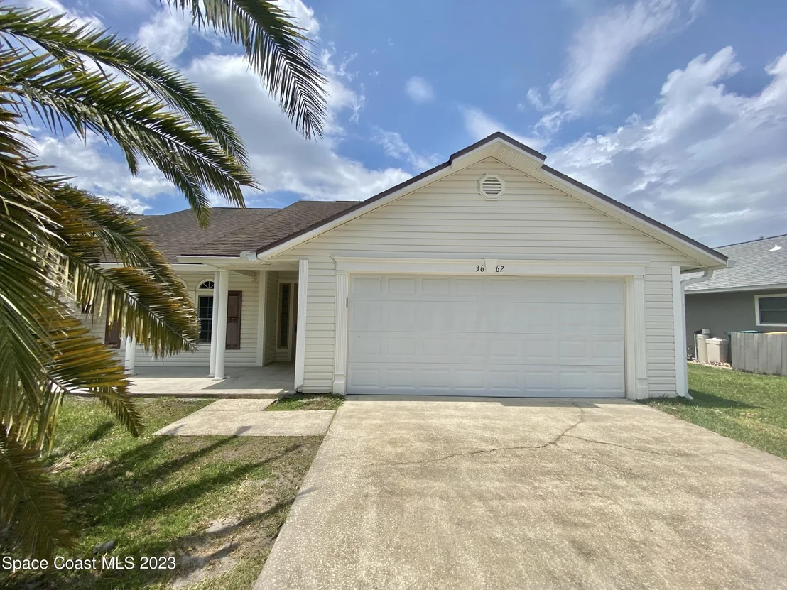 Photo of 3662 Heron Drive