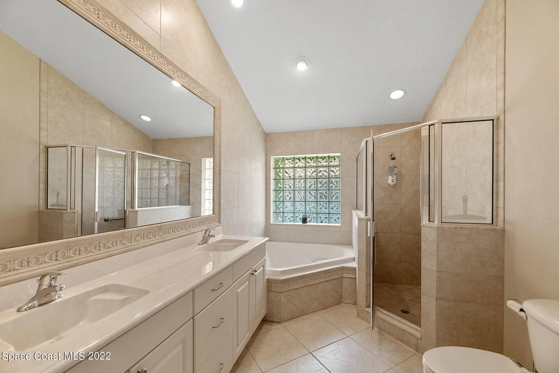Photo of 1655 James Circle