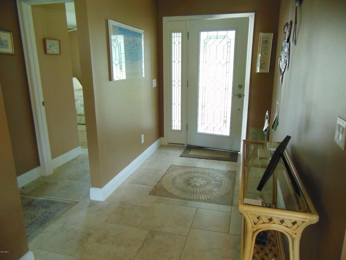 Photo of 1351 Continental Avenue