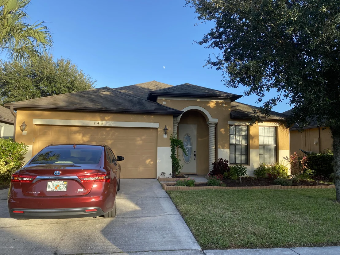 Photo of 745 Dryden Circle