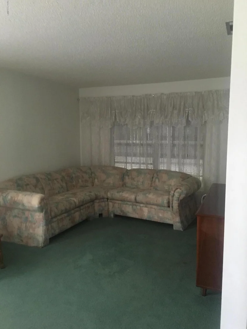 Photo of 655 Walnut Drive
