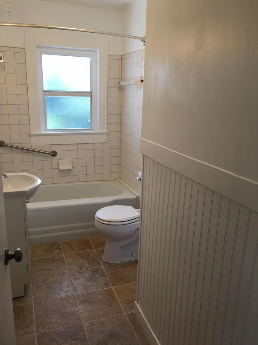 Photo of 801 Line Street