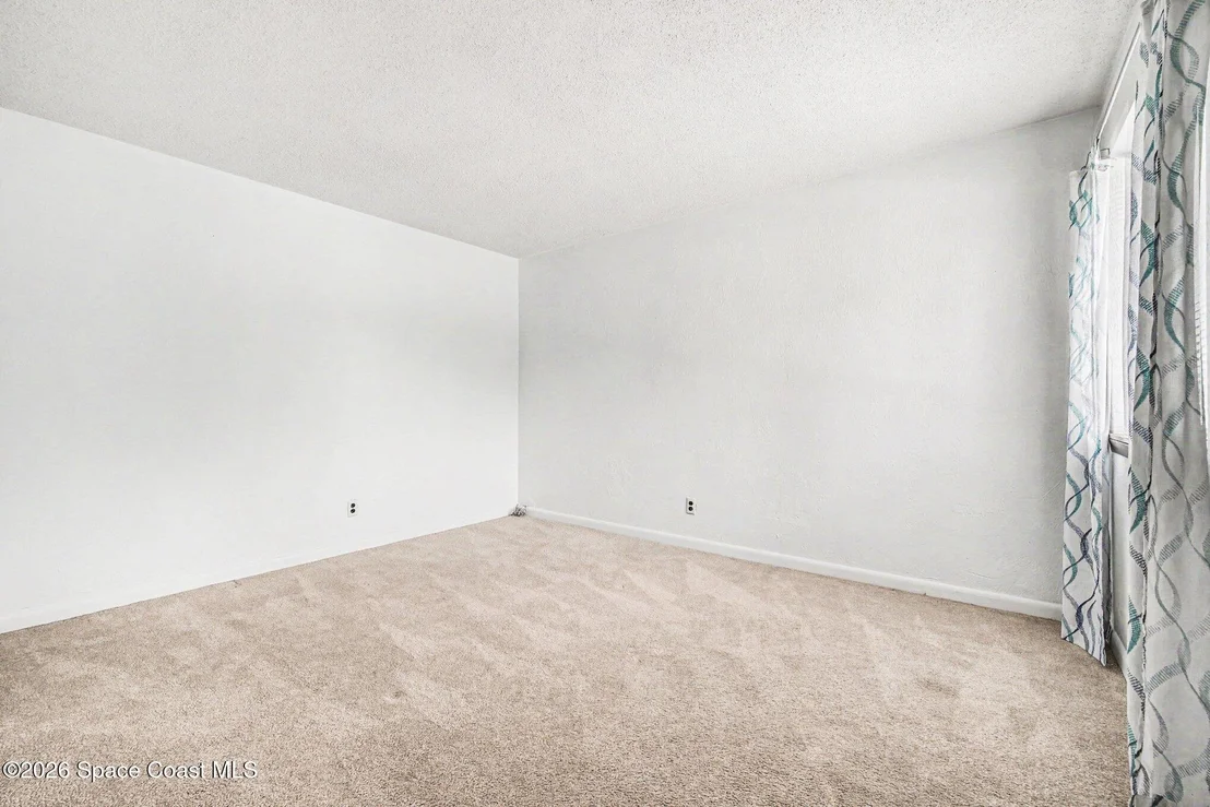 Photo of 909 Northbrook Drive