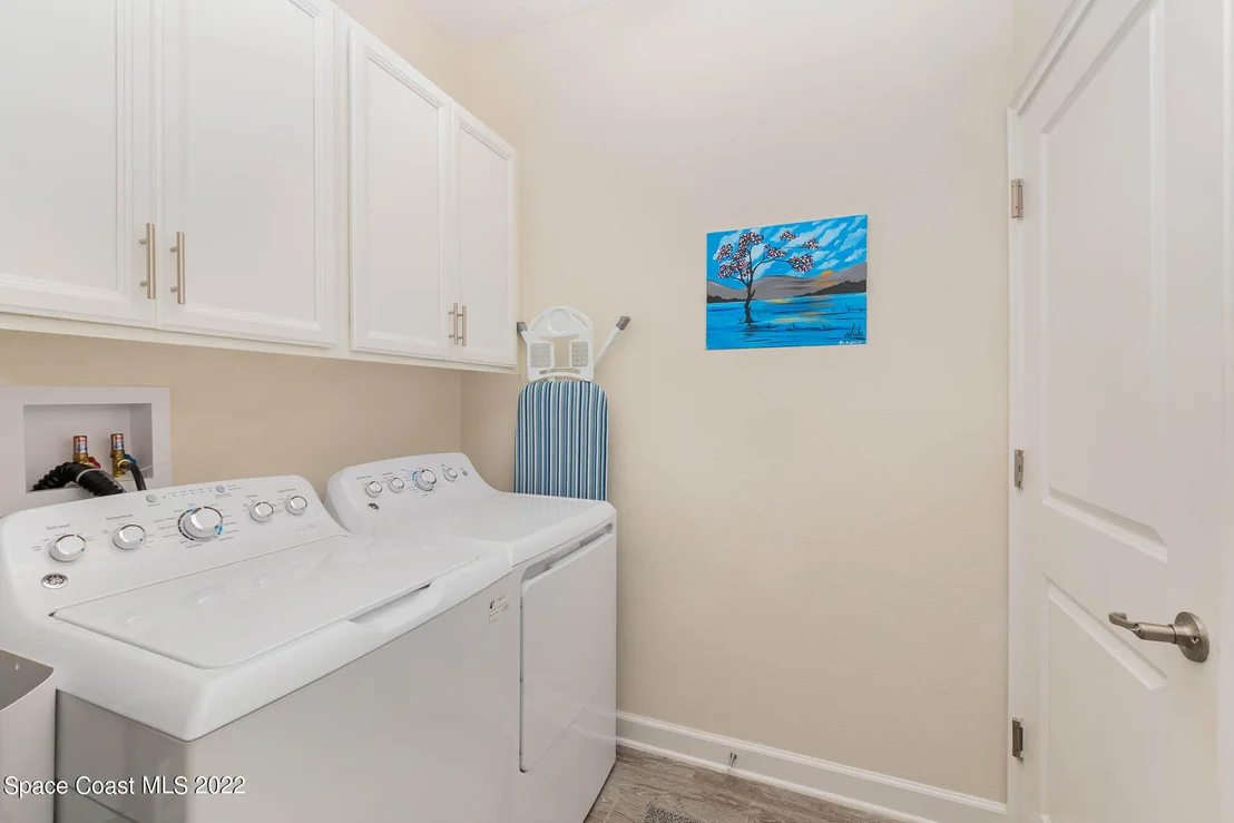 Photo of 6967 Toland Drive