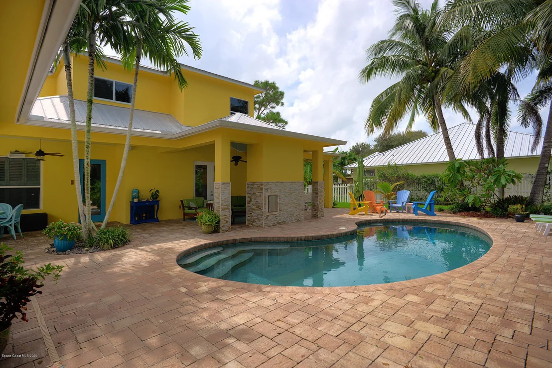Photo of 414 Miami Avenue