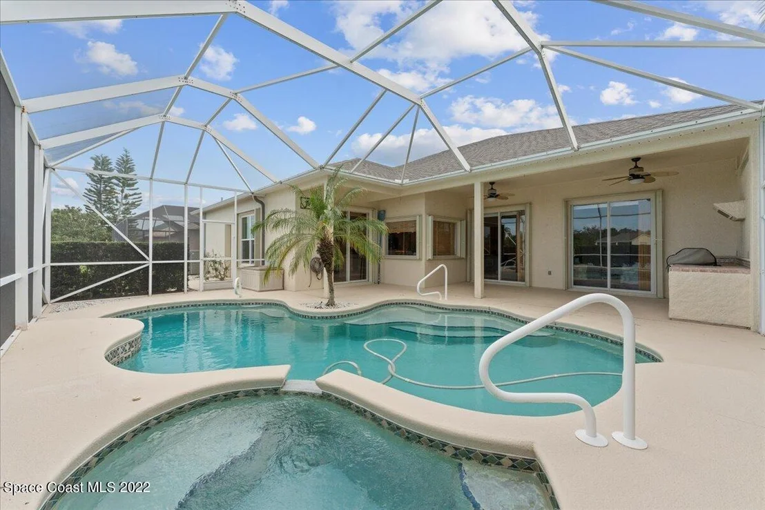 Photo of 4767 Alamanda Drive