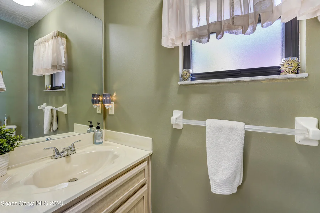 Photo of 3537 Swallow Drive