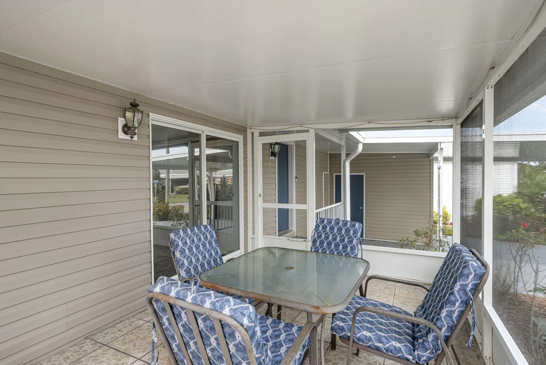 Photo of 285 Outer Drive