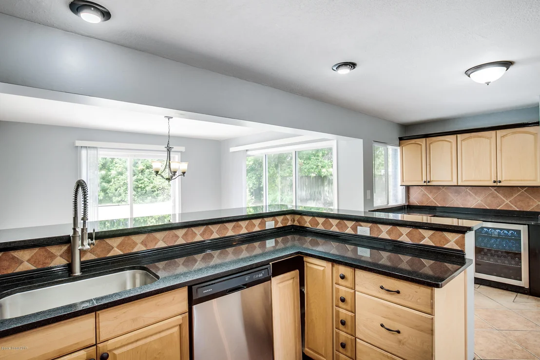 Photo of 925 Arabella Lane