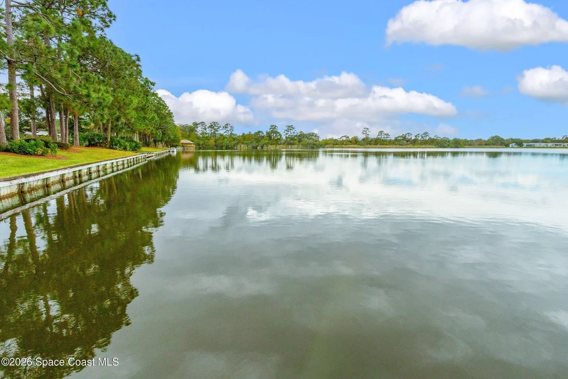 Photo of 122 Scenic Drive