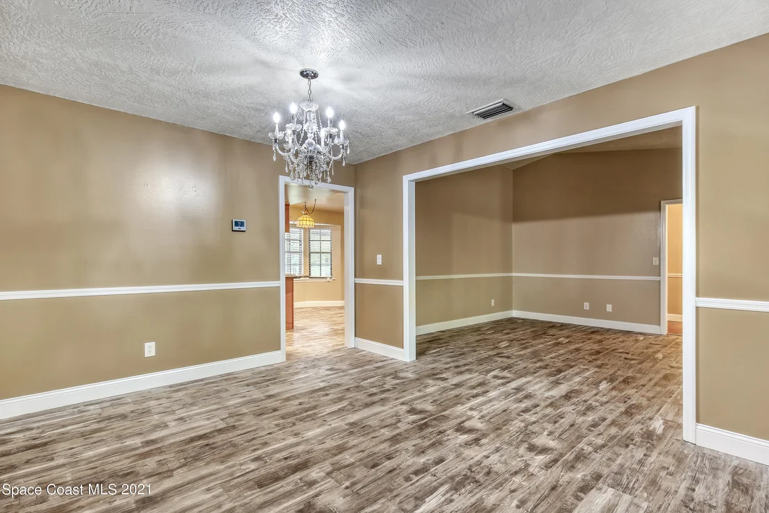 Photo of 4240 Deerwood Trail