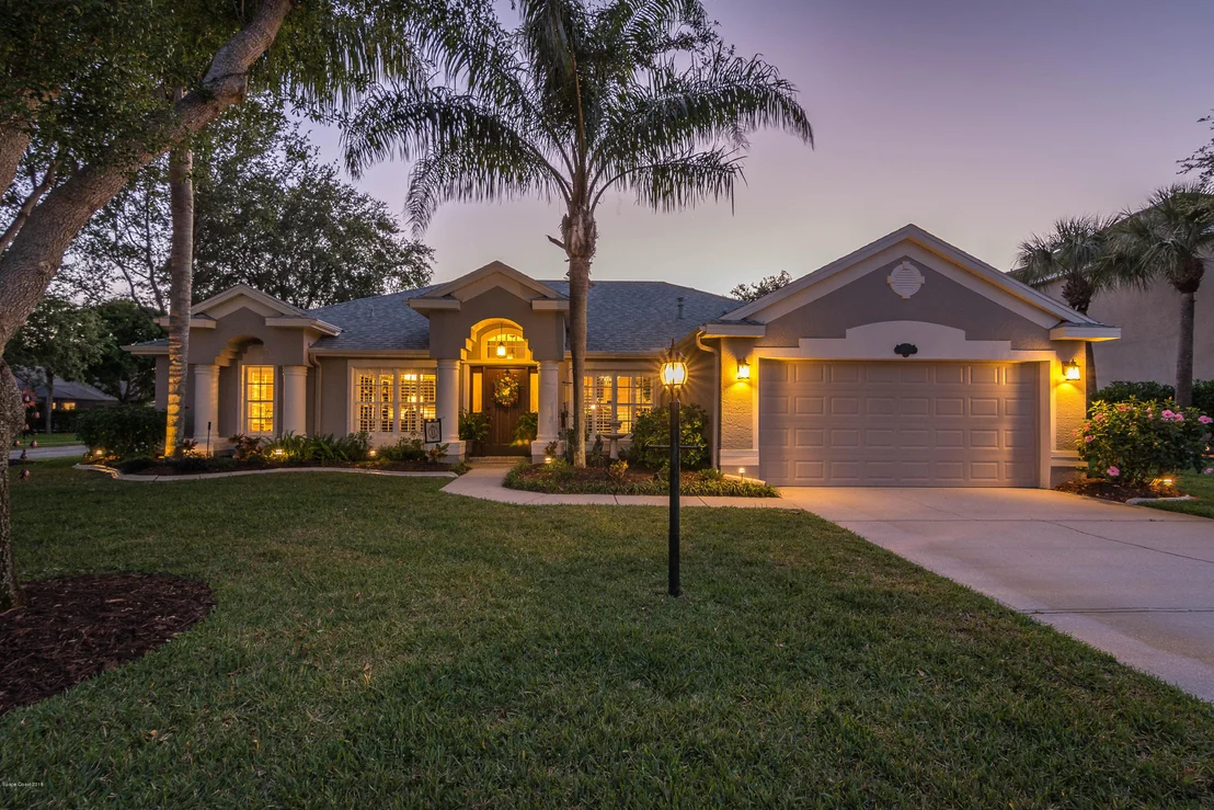 Photo of 6042 Newbury Circle