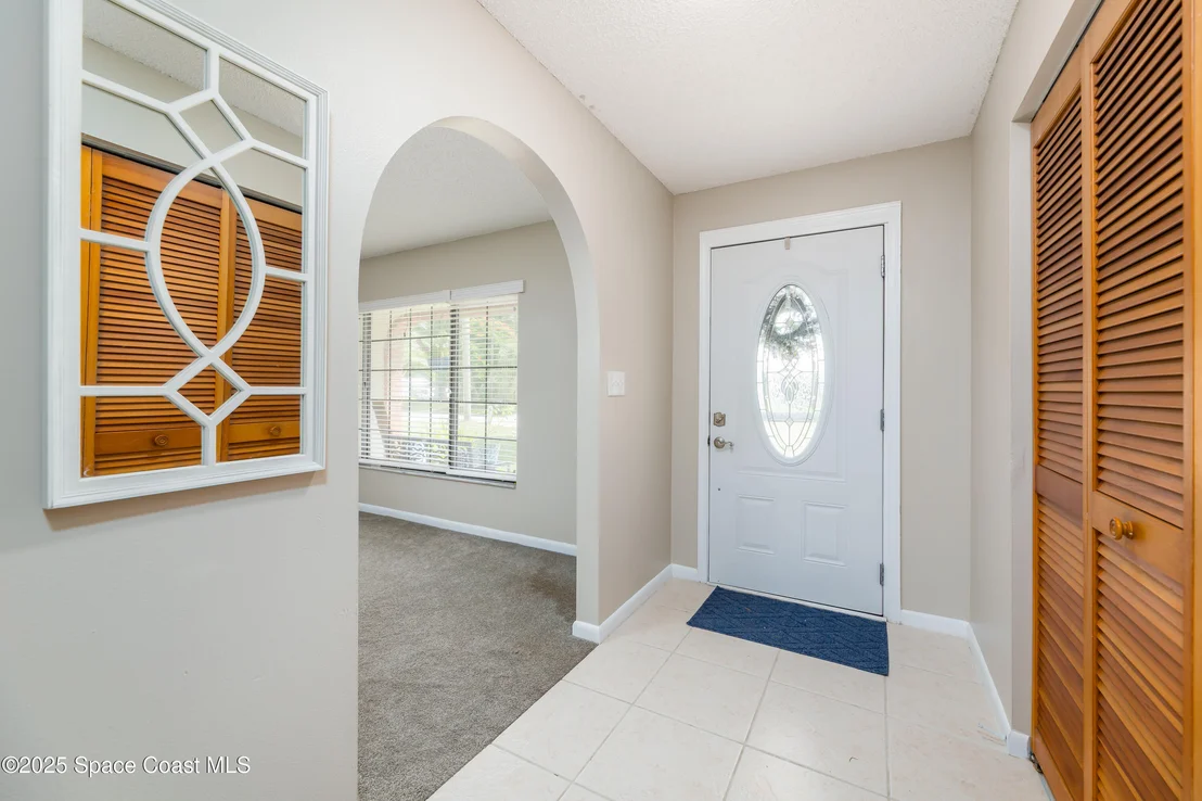 Photo of 1368 Gleneagles Way