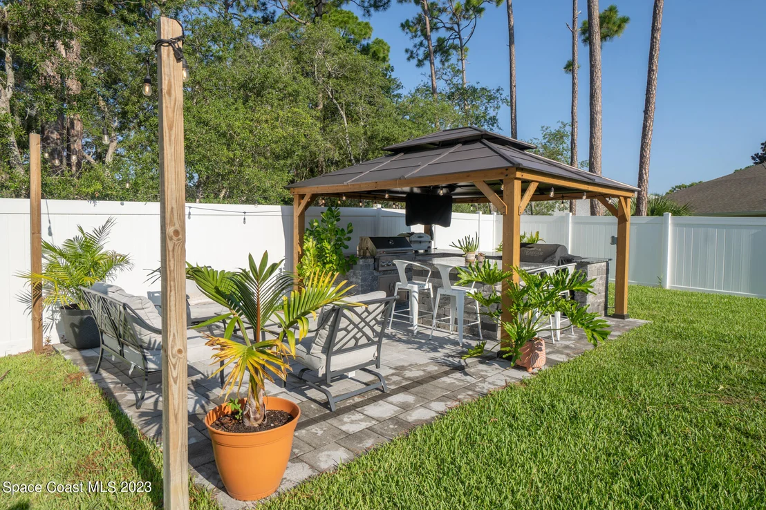Photo of 362 Waterside Circle