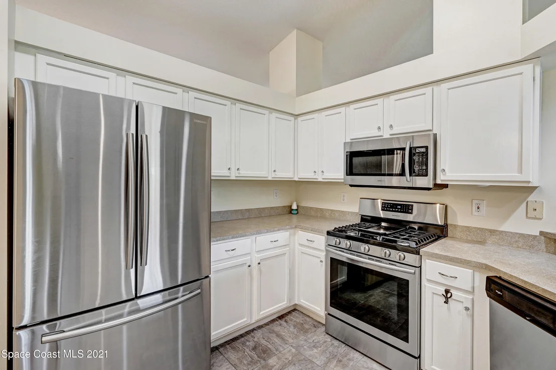 Photo of 5069 Alamanda Drive