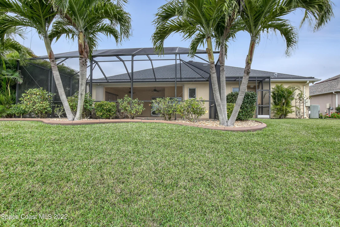 Photo of 4625 Leo Lane
