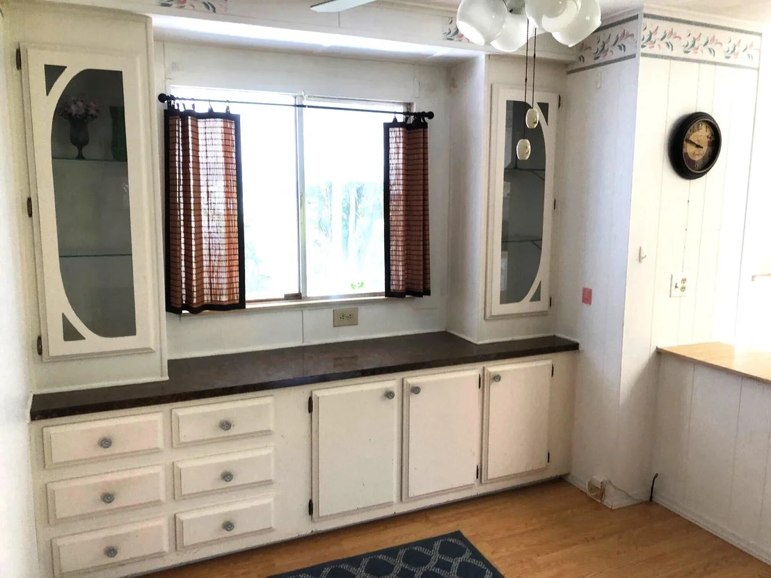 Photo of 560 Jennifer Circle