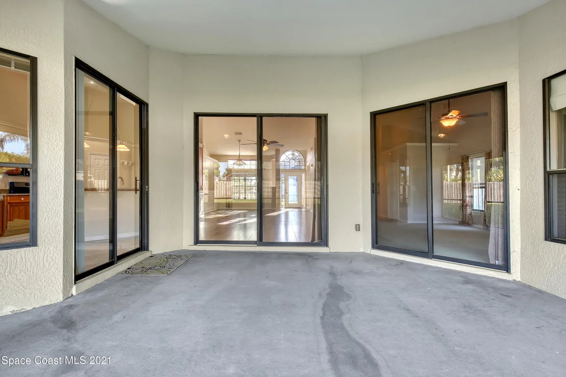 Photo of 1461 Wellington Circle
