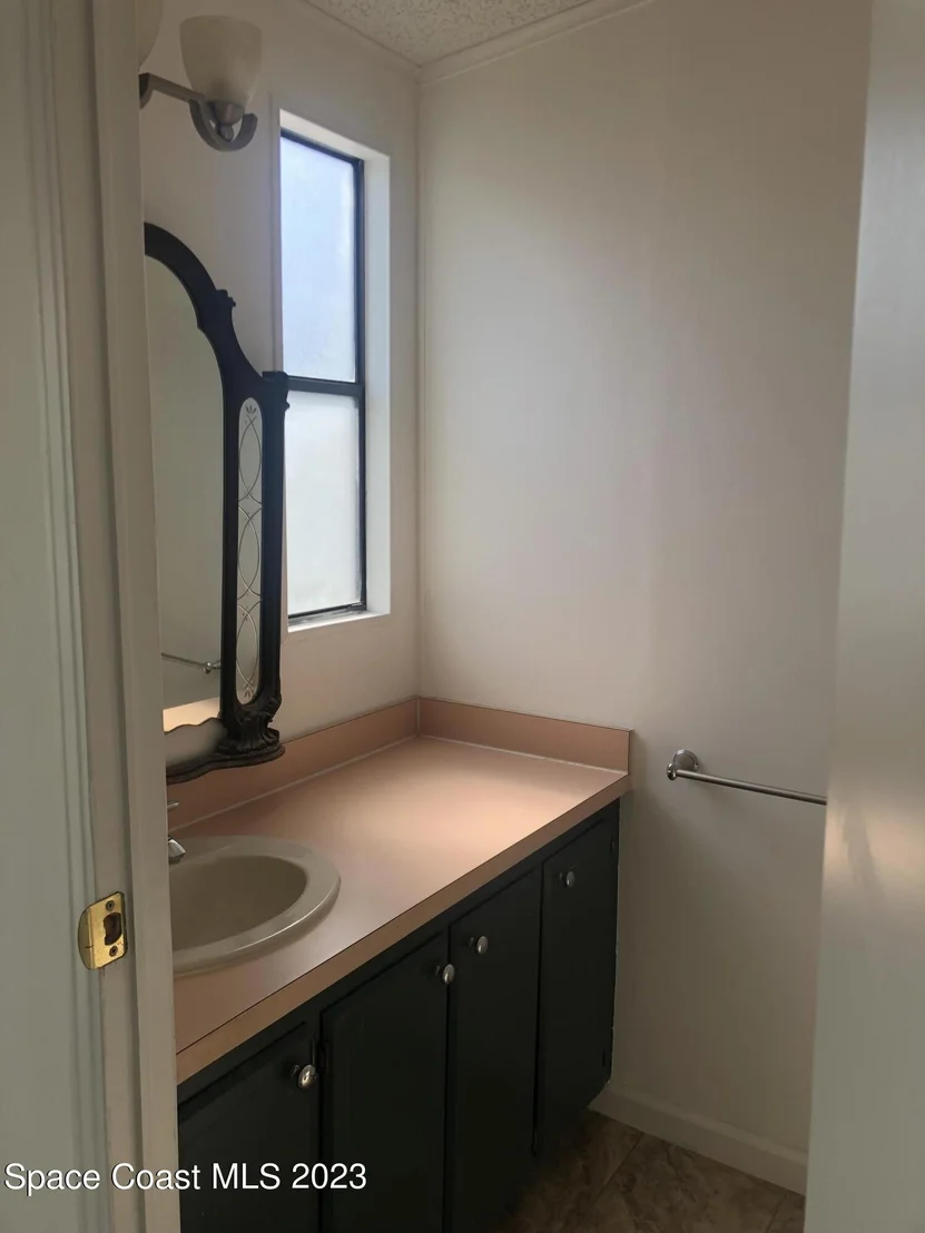 Photo of 2399 Coconut Palm Drive NE