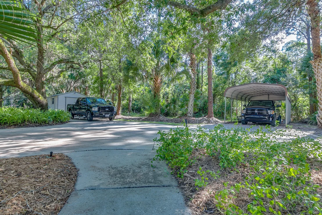 Photo of 2445 Hideaway Lane