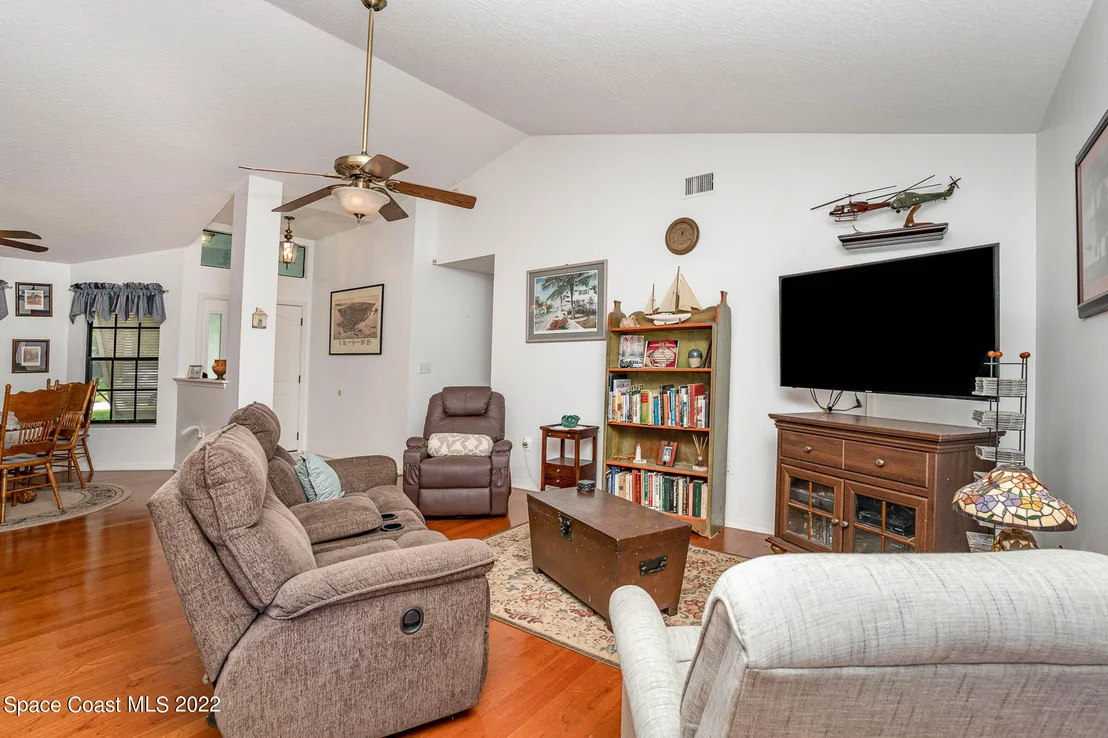 Photo of 796 Kara Circle