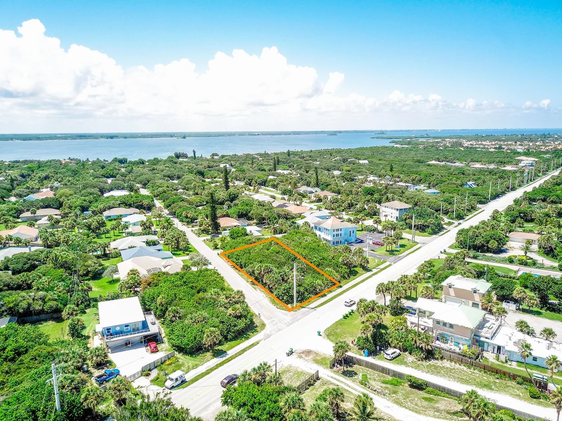 Photo of 5940 Highway A1a