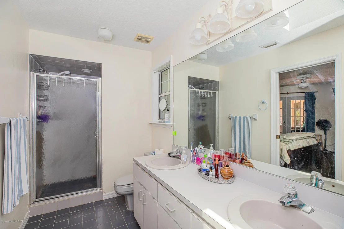 Photo of 1002 Citrus Avenue NE