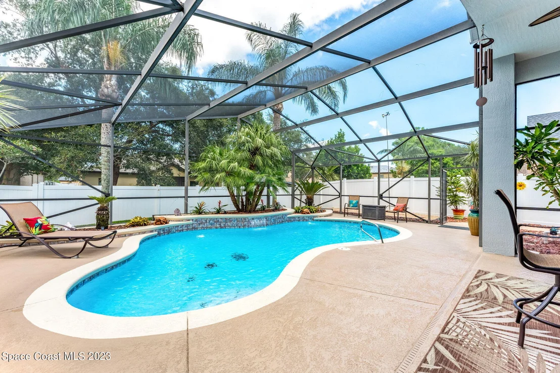 Photo of 2060 Stratford Pointe Drive