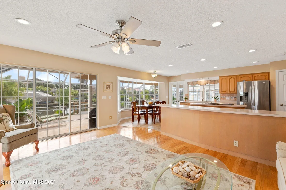 Photo of 643 Loggerhead Island Drive