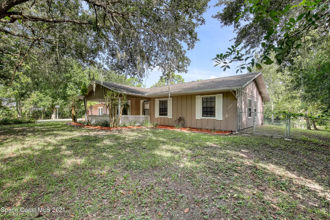 Photo of 4240 Deerwood Trail