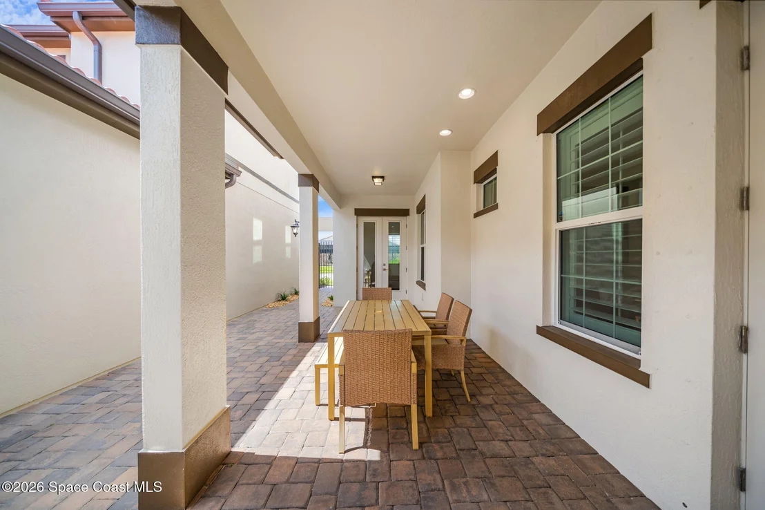 Photo of 8566 Lyside Drive
