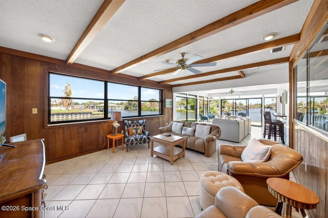Photo of 200 Rose Drive