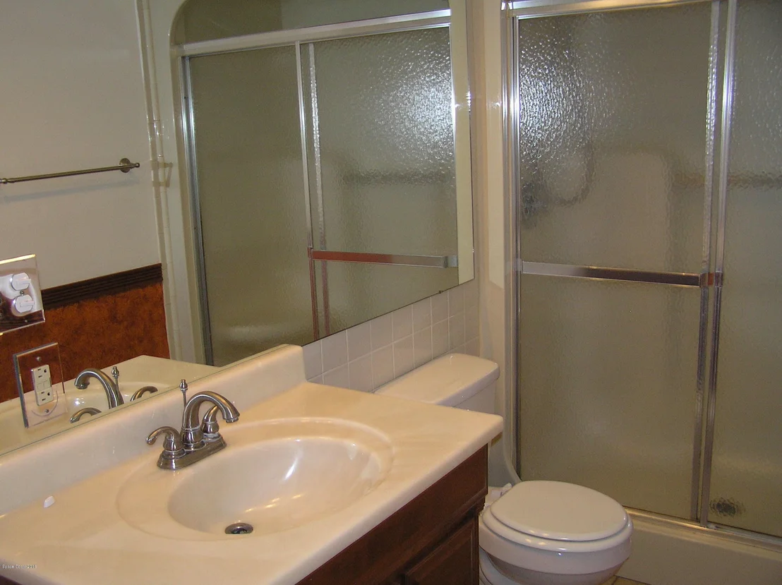 Photo of 1011 Hibiscus Street