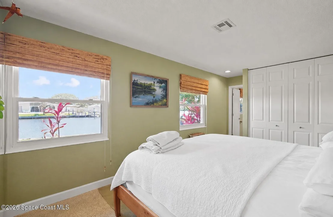 Photo of 514 Cocoa Isles Boulevard