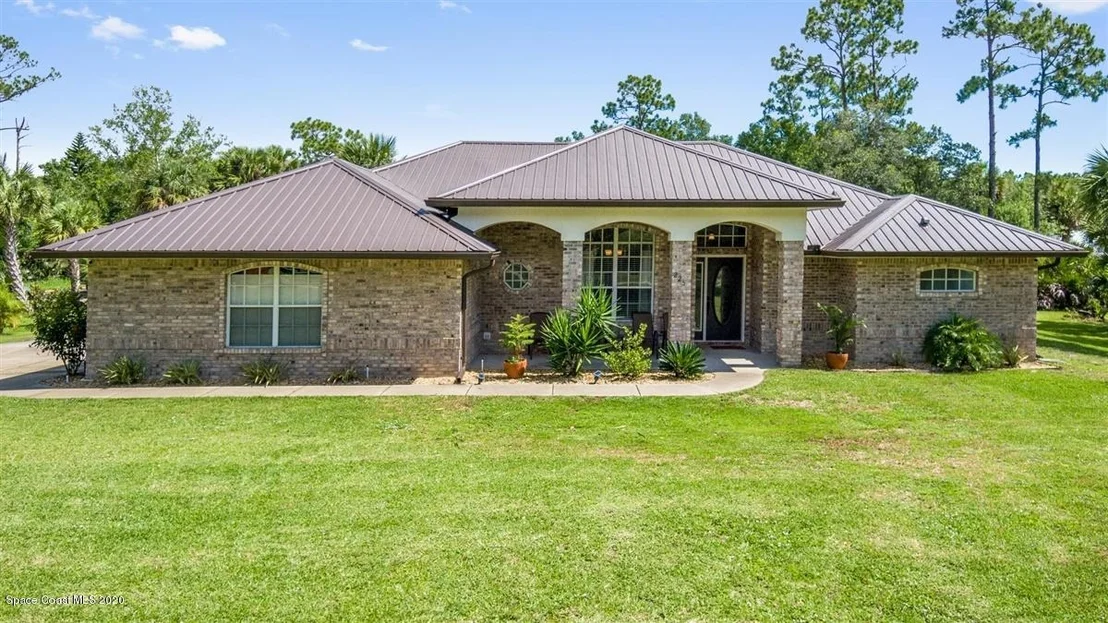 Photo of 2230 Valkaria Road