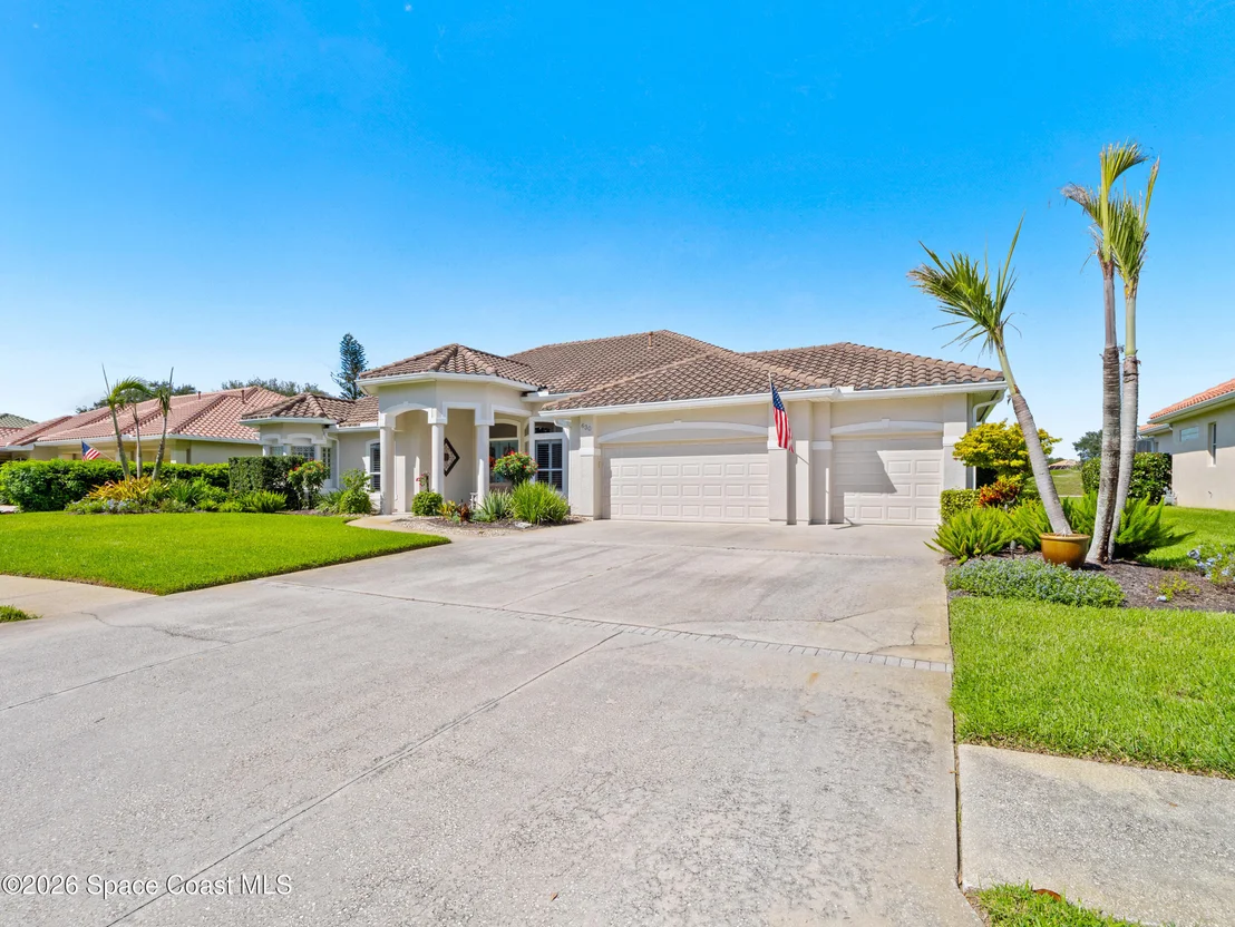 Photo of 630 Deerhurst Drive