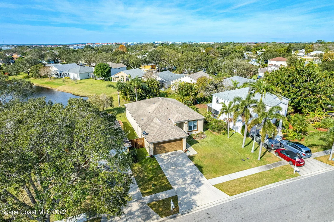 Photo of 7031 Hammock Trace Drive