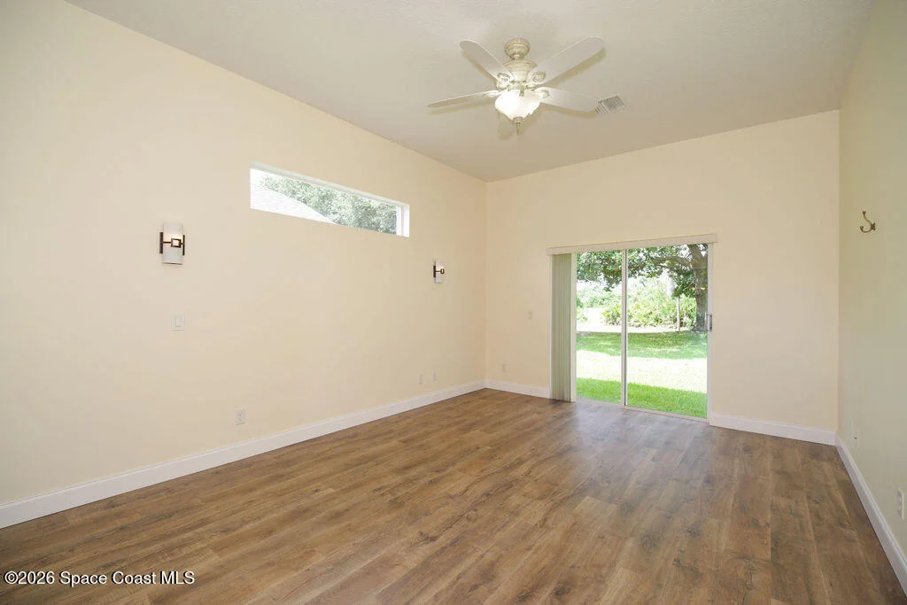 Photo of 1916 Windbrook Drive