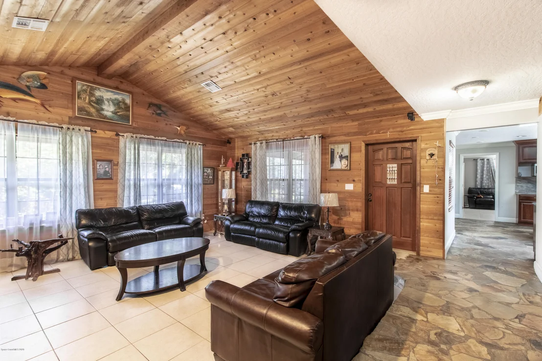Photo of 3590 Weber Road
