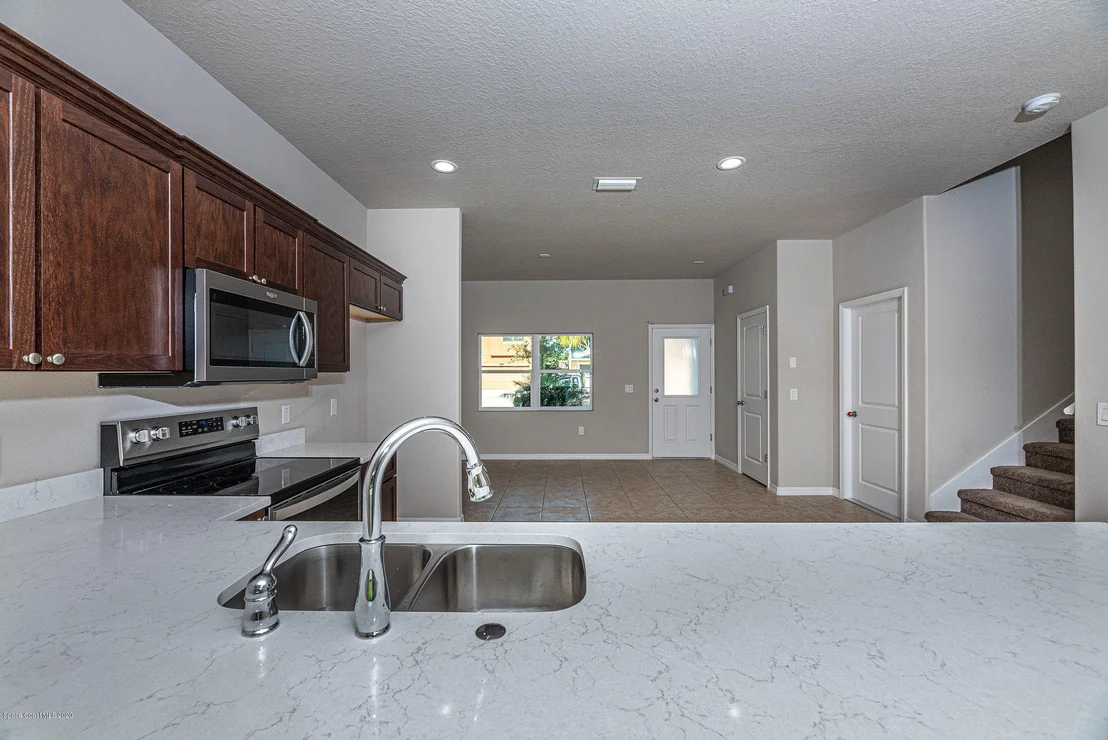 Photo of 475 Dryden Circle