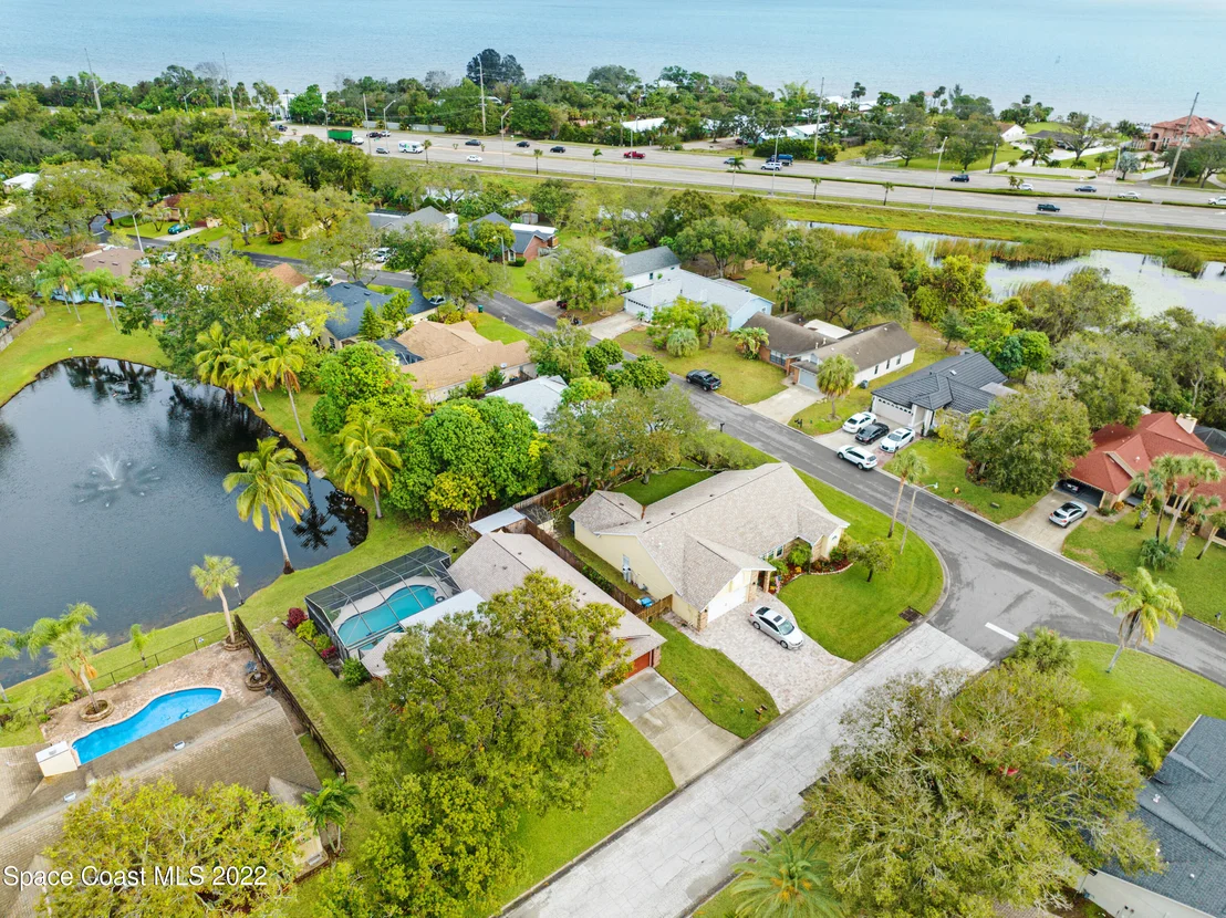 Photo of 2230 Plantation Drive