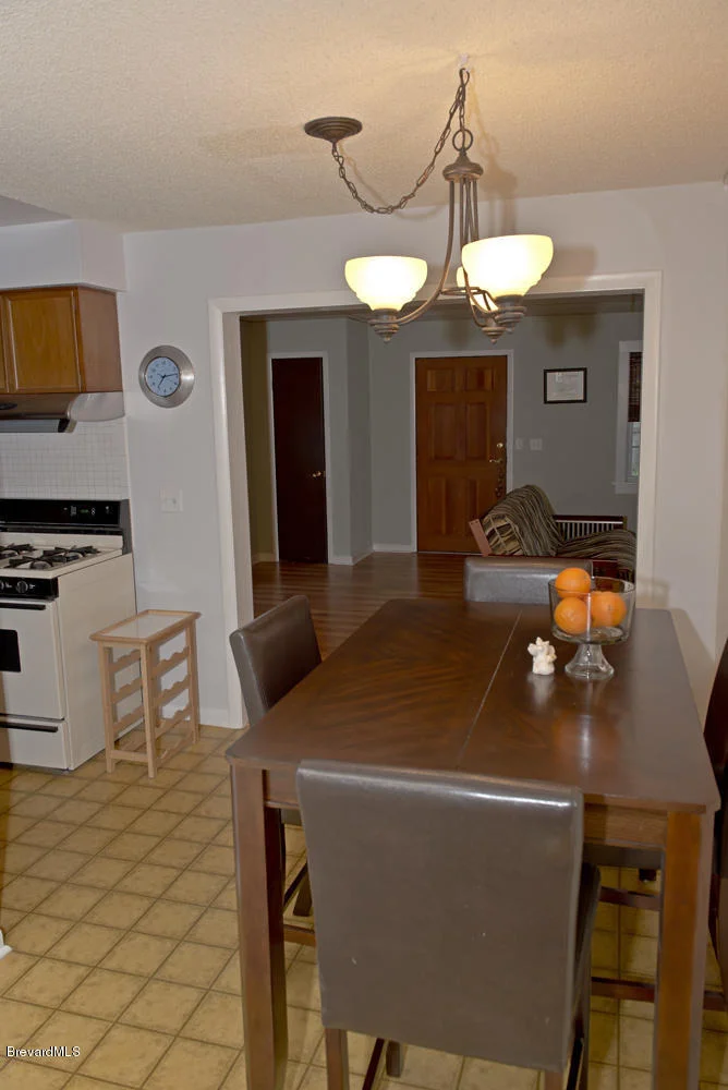 Photo of 945 Cristobal Drive