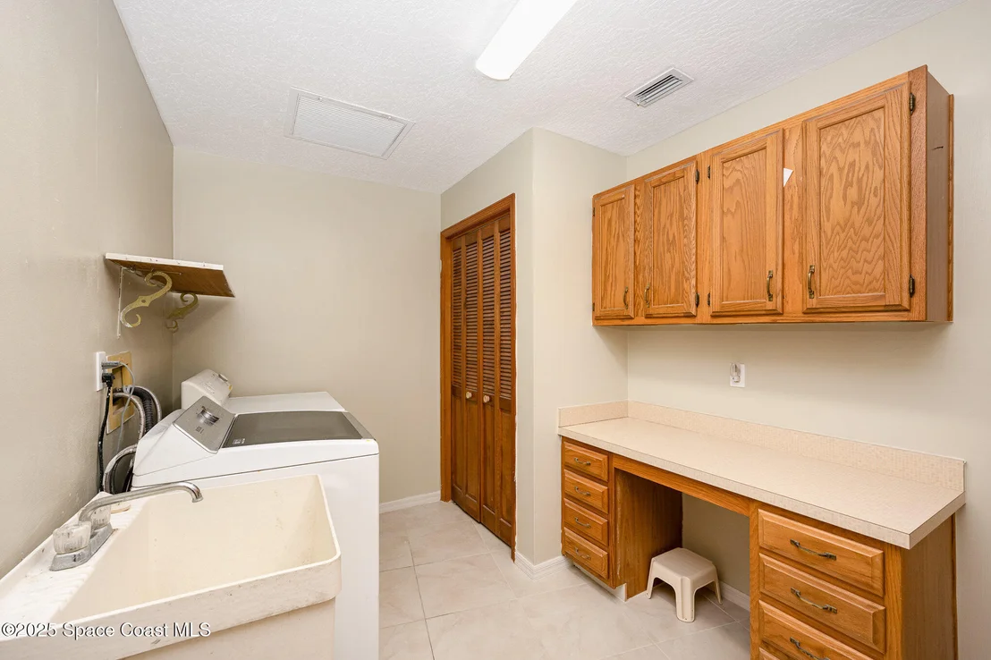 Photo of 441 Crystal Lake Drive