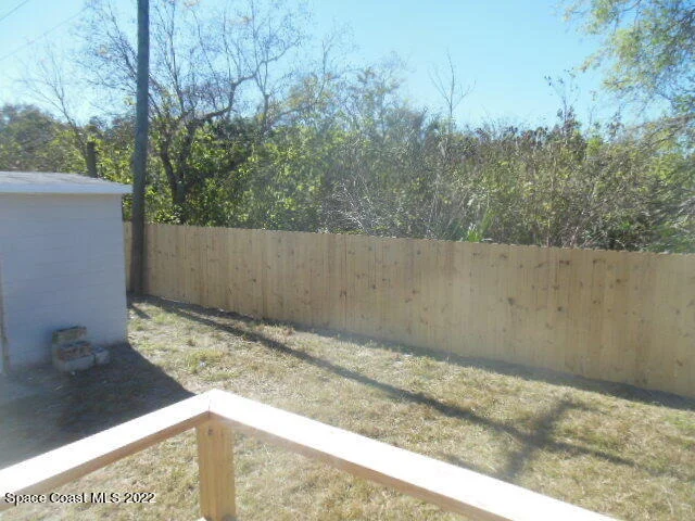 Photo of 335 Maplewood Boulevard