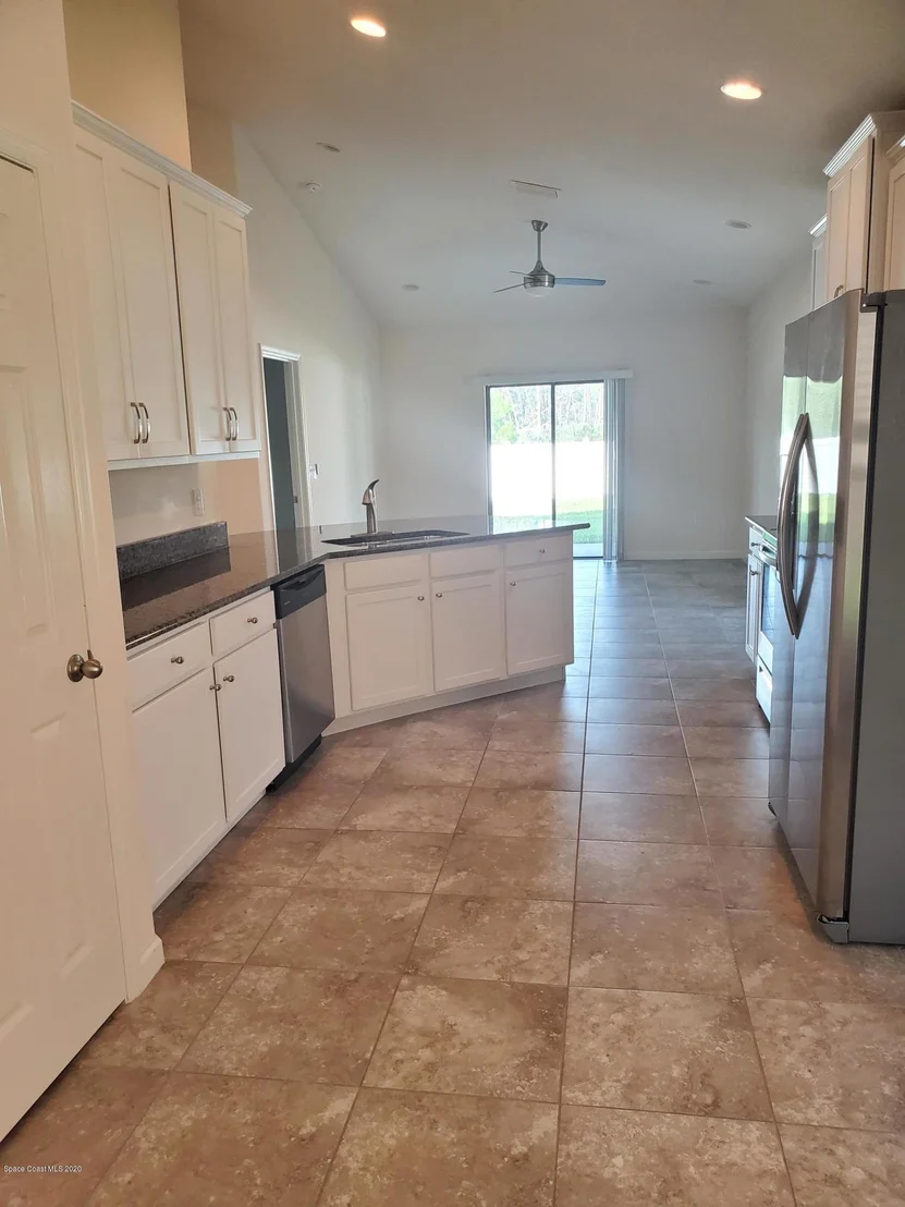 Photo of 1555 Fuji Drive