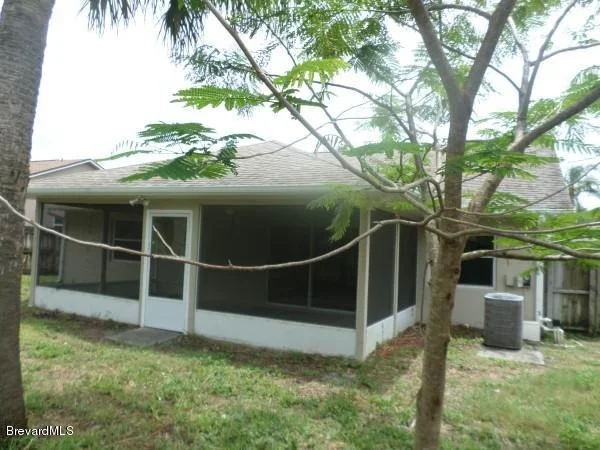 Photo of 1758 Palm Ridge Road