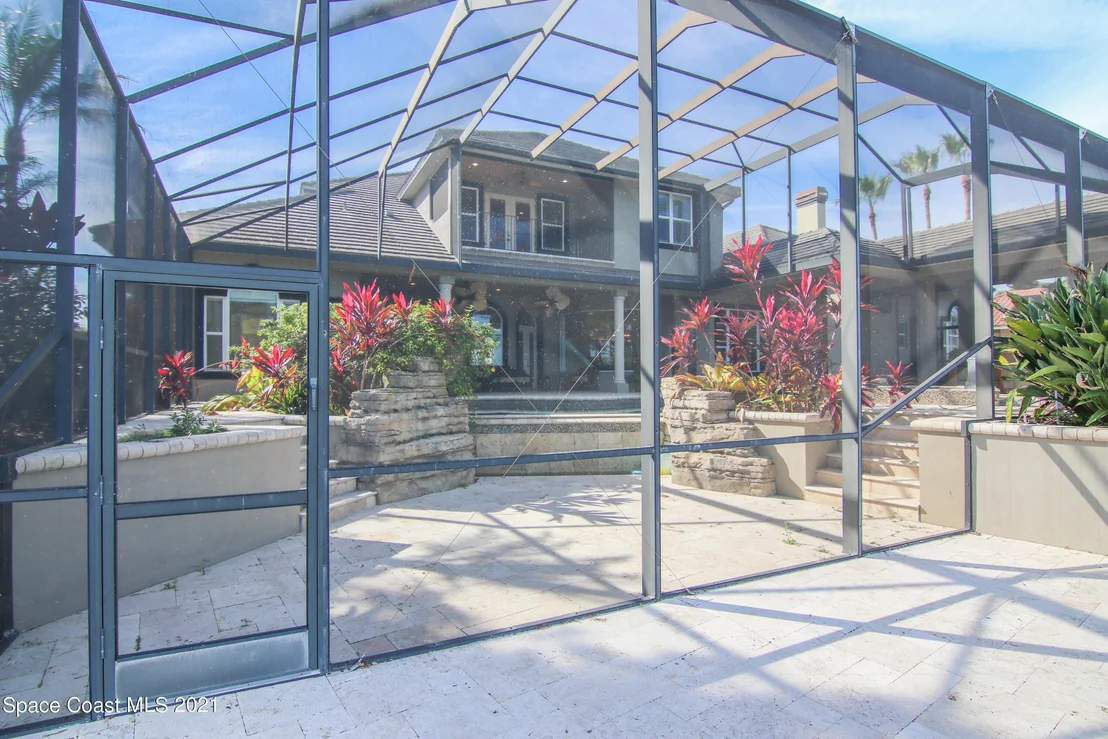 Photo of 228 Mclean Point